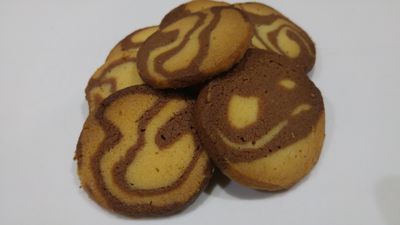 Marbled butter biscuits